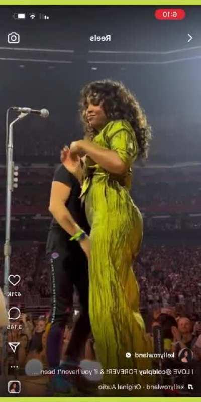 Kelly Rowland @kellyrowland