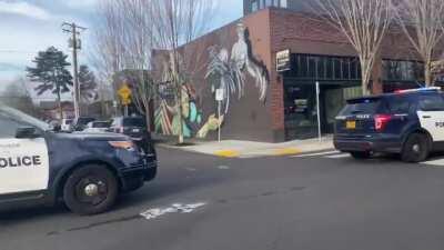 Portland Red House (#2): Portland PD retreats from highly coordinated assault by Antifa/BLM/anarcho-Democrats. Home-made caltrops were used to disable squad cars and the attack was filmed live by Twitterer @R3volutionDaddy