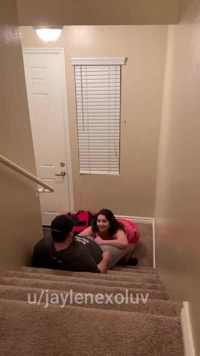 Asking the pizza hut guy if he wants to fuck me [Sound on, click redgifs link][M] [F]