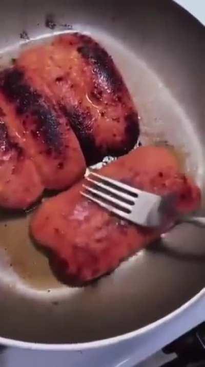 Mom don't play with food / me :