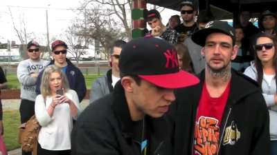 Aspiring rapper murders an entire crowd with weaponized cringe: 2SHAE vs. Snipes (Classic)