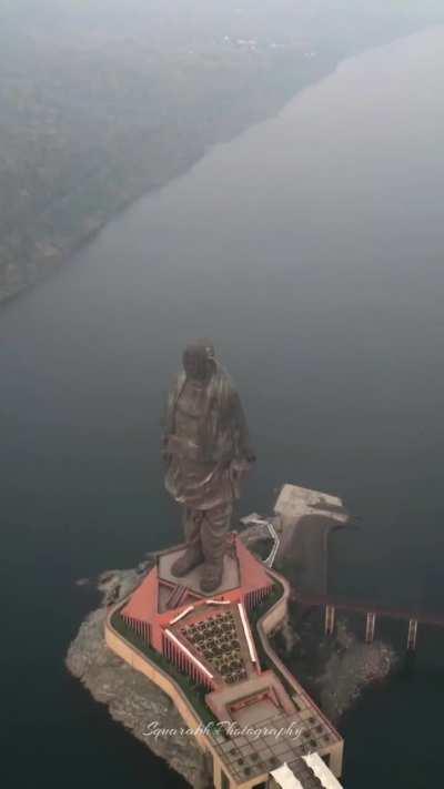 World's tallest statue, Statue of Unity, drone shot from 400+ meters