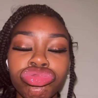 Dm me on telegram for customs @diaunique