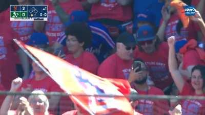 [Highlight] Pete Alonso hits a bomb for home run number 38