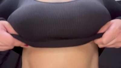 Time for a midnight snack 