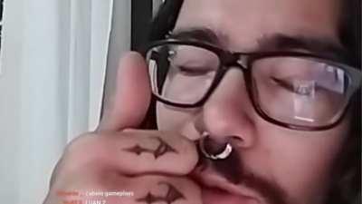 VAI TOMAR NO KU PIRANHAAAA! L