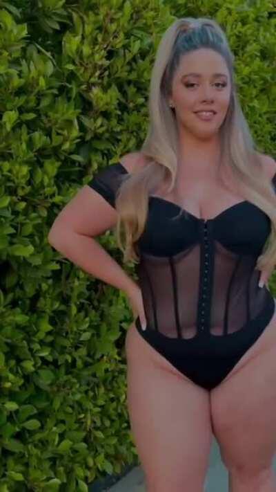 Big Beautiful Woman 🖤