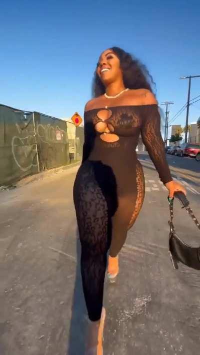 Just Walk😍😍😍