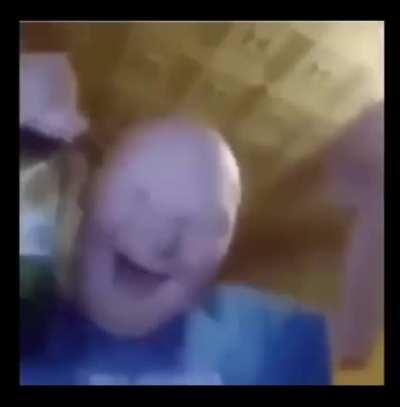 No te pueden banear si no hace directo