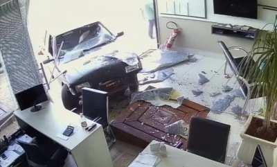 Drunk driver hits motorcyclist and 5-year-old girl who walks away unharmed