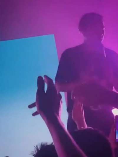 Rewatching my concert videos and man I miss him so much