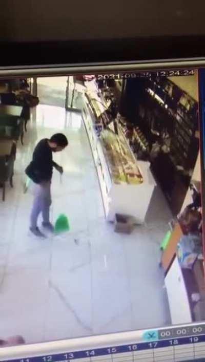 Huh, Where did the dust go?