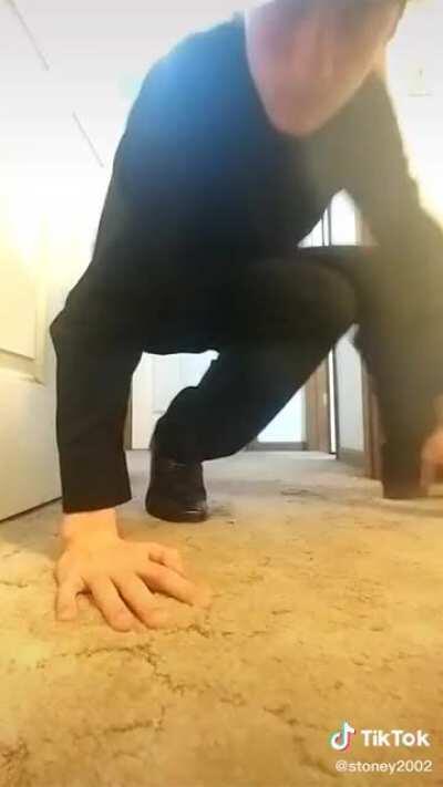 M'lady, fancy a chat on this floor of mine?