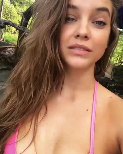 Barbara Palvin 