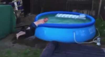 HMF while I show you a cool dive