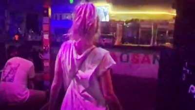 Ana de Armas On The Dancefloor! Watch Till The End