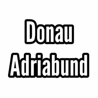 Two brothers and their puppets