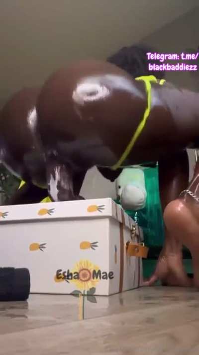 Melanin squirter🥵