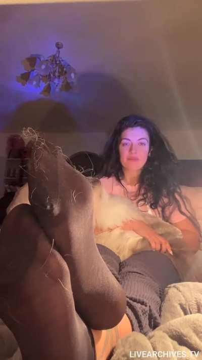 @abbiharris_ (2024-02-13)