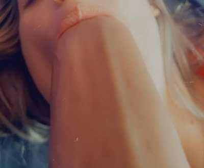 I’m the BEST DEEPTHROATER ON REDDIT