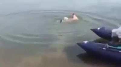 How to catch fish..The Russian way