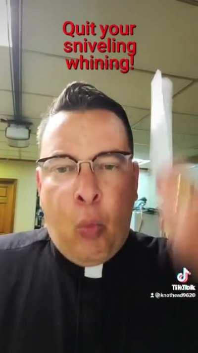 Some tag bdong. She wants to be oppressed so bad 🥴