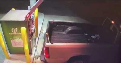 Thieves steal over $80,000 from credit union ATM in just a one minute.