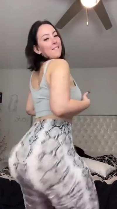 Sexy ass clap