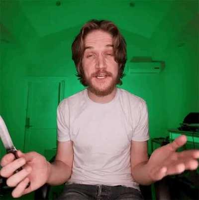 Im sorry but this scene needs more attention, caus i dead ass died when watching it