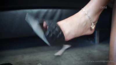 DM to buy. get your own folders stop searching