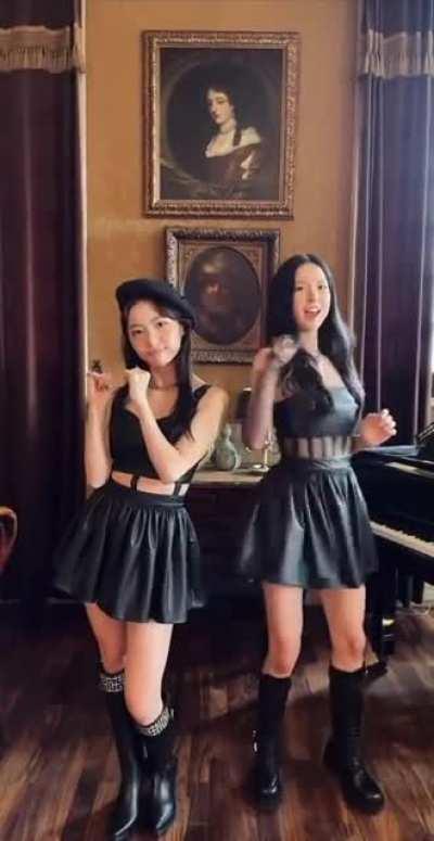 [211228] Yujin & Youngeun TikTok update: Bob for me🎵