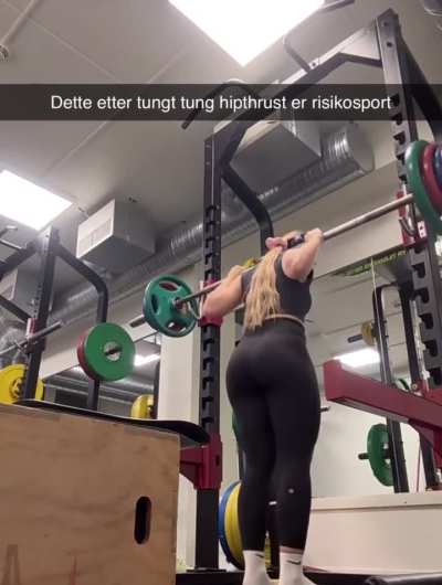 POTY ( Pawg Of The Year ) 🍑