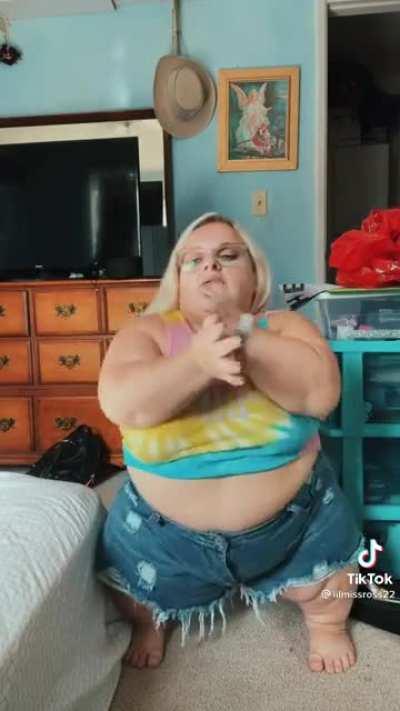 When the Thanksgiving turkey gives you a show before dinner