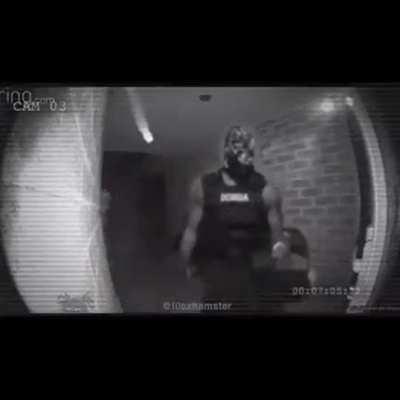 Kanye in front of Drake house like this