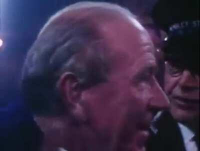 “If you ever forget just why you love Manchester United, why you support this great cub, here’s a reminder.”