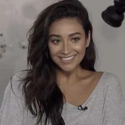 Shay Mitchell. Girl you so damn fine...