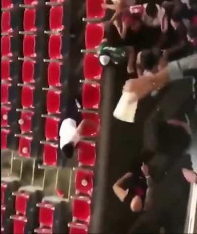 1v too many people to count