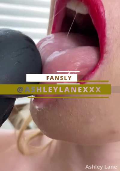 Gagging & Drooling On Her Favorite Dildo [Fansly: @ashleylanexxx]