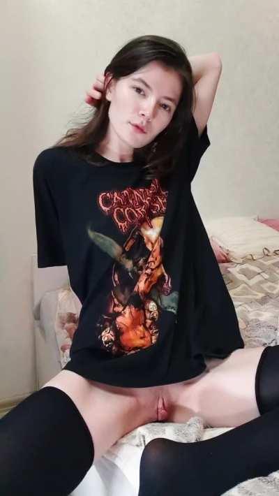 Let me enjoy your boner with my pussy