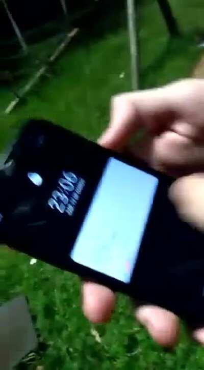 Umild desvendando a lenda do homem das carça erguida