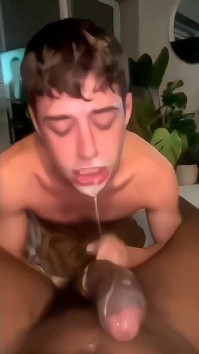 Joey mills sucking black cock