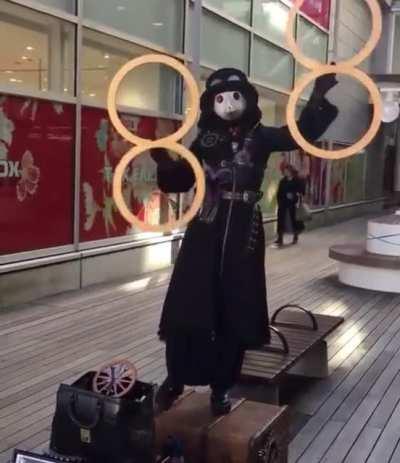 Praestigiae the Shadow Doctor, Shuffler of Rings