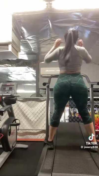 U Can ONLY Have ONE!