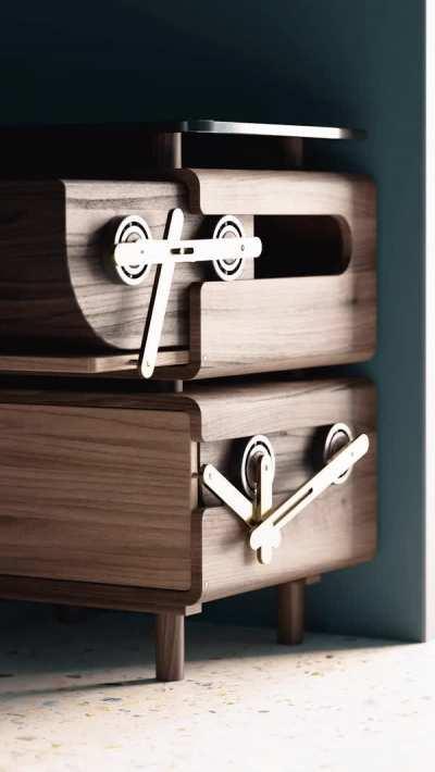 Exposed mechanical drawers slides, photos of the sideboard are in my previous posts