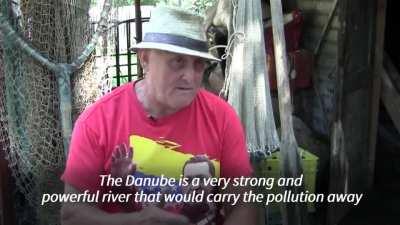 Estaba tranquilo paseando por /r/serbia cuando de pronto llego al minuto 0:37 de este video. Los planes de dominación del mundo avanzan manaos.