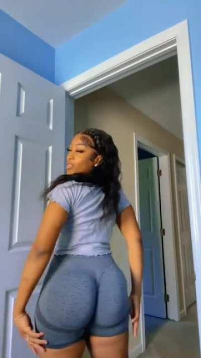 She needs a license for alllat fr