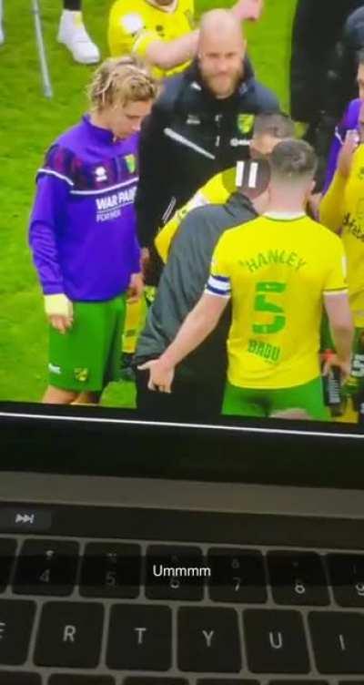 Ummmm, nothing to see here