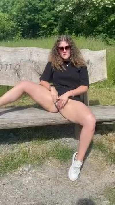 Would you eat me out on this park bench?