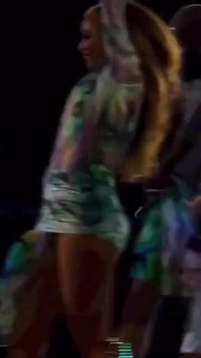 The Goddess Tities are giggling like crazy