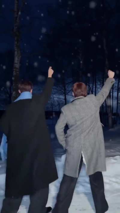 251225 Seventeen Instagram Update with DK and Seungkwan